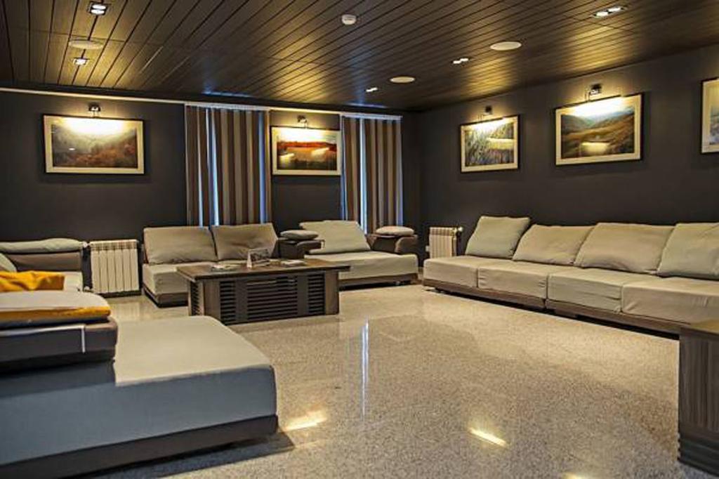 Orbi Palace Aparthotel 巴库里阿尼 外观 照片